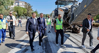Büyükşehir'den Buca'ya tarihi asfalt yatırımı