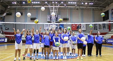 Büyükşehir’in kış spor okullarında kayıt zamanı!