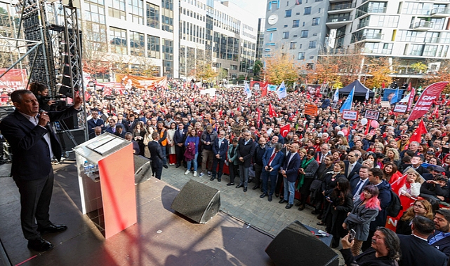 Cumhuriyet Halk Partisi Genel Başkanı Özgür Özel: “Brüksel’deki Kalabalık, Türkiye’deki Milyonların Yüreğini Isıtıyor”