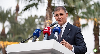 Başkan Tugay'dan '25 Kasım' mesajı: Korkmayın yalnız değilsiniz