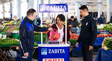 Narlıdere Belediyesi'nden pazar yerinde kapsamlı denetim