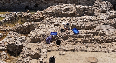 Büyükşehir'den 2025'te antik kazılara büyük destek