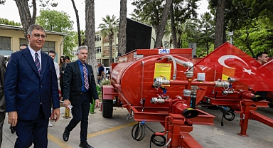 Büyükşehir'in köylere dağıttığı tankerler ormanları kurtarıyor