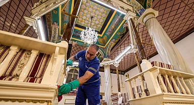 İzmir'in ibadethaneleri pırıl pırıl