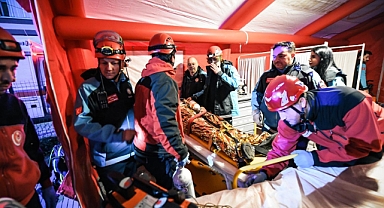 Menemen İZBAN İstasyonu'nda deprem ve kaza tatbikatı