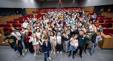 İzmir çocuğu merkeze koydu, Türkiye'ye örnek oldu
