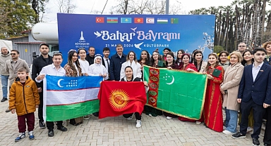 Bahar Bayramı İzmir'e çok yakıştı