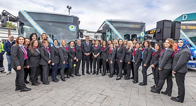 İzmir'in kadınlarıyla tam yol ileri!